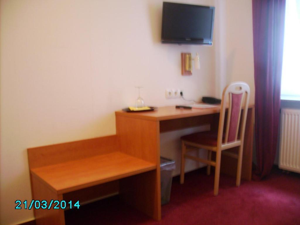 Hotel Bonn Voyage Екстер'єр фото