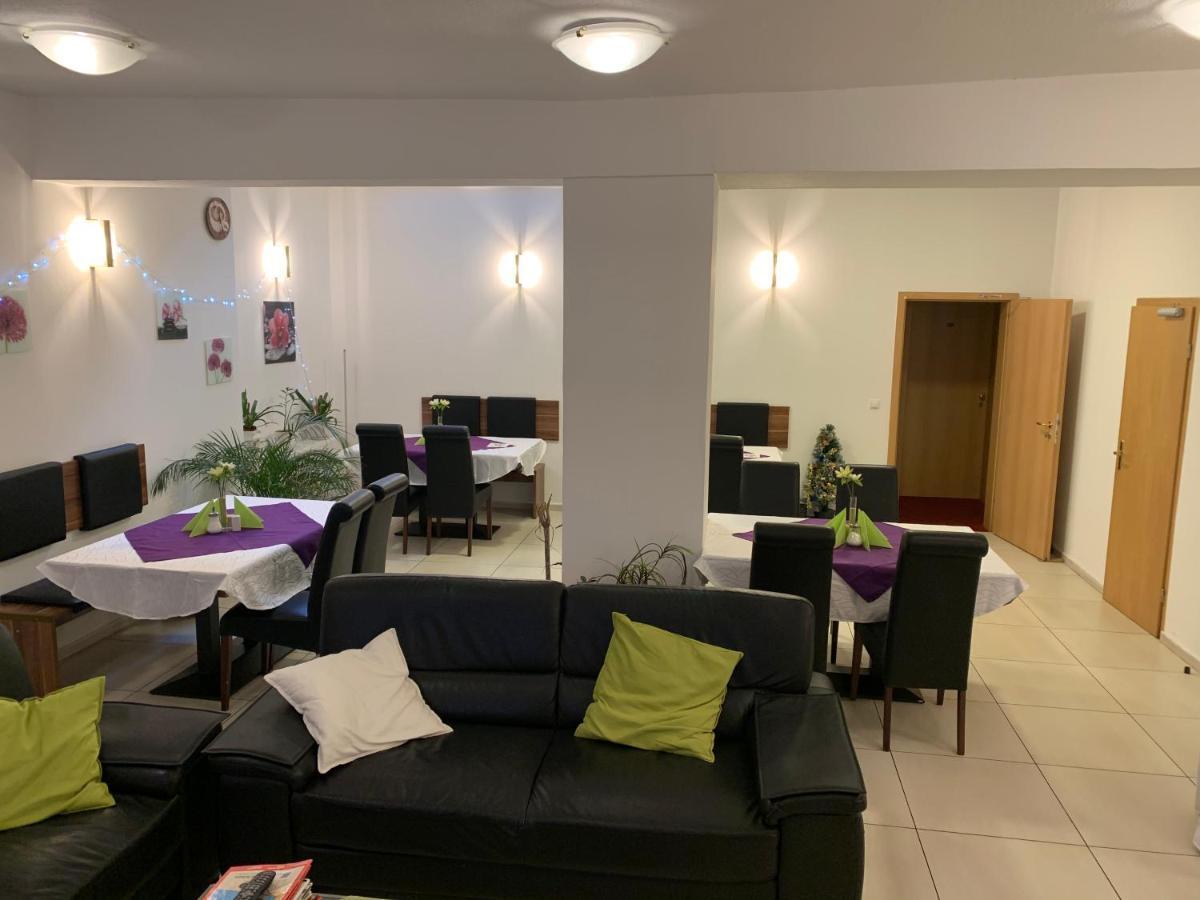 Hotel Bonn Voyage Екстер'єр фото